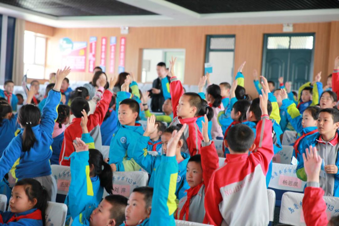 徐闻县南山镇组织水上救援培训