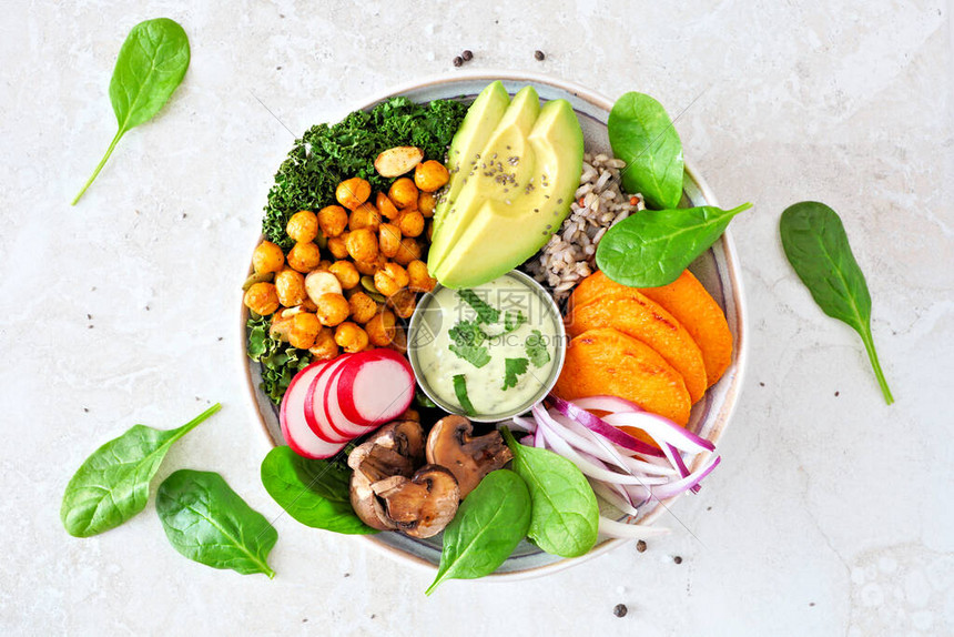 以“心”质生产力引领周黑鸭(01458)向未来,创始人周富裕提出“两大倡议”推动行业升级