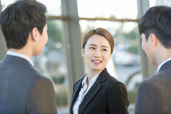 腾讯(00700)2025年第二季度营收1845亿元同比增15% 经营盈利同比增18%