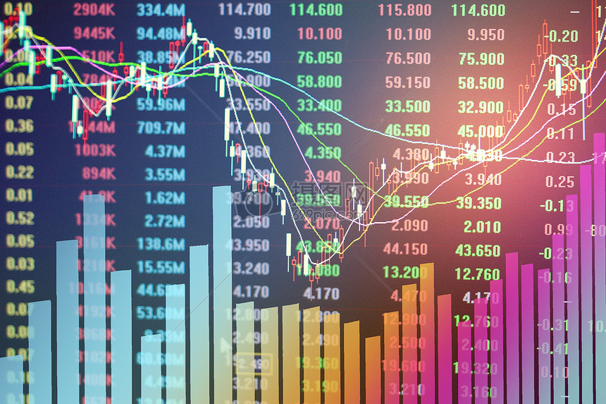 中汽协：7月乘用车产销分别完成229.3万辆和228.7万辆 环比下降6%和9.8%