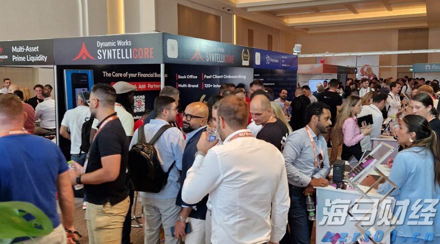 A股收评 | 创业板指大涨1.86% 突破2400点整数关口！算力硬件股延续强势