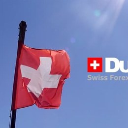 阅兵空中梯队怎么看？盘点划过天际的骄傲战鹰