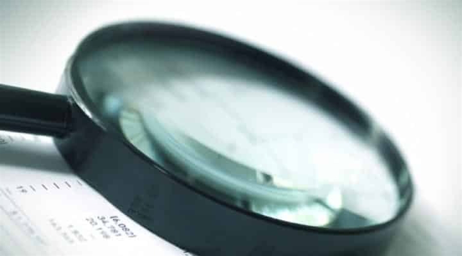 媒体报道：特斯拉(TSLA.US)机器人产量远未达标，承诺年底前生产5000台，现仅有几百台