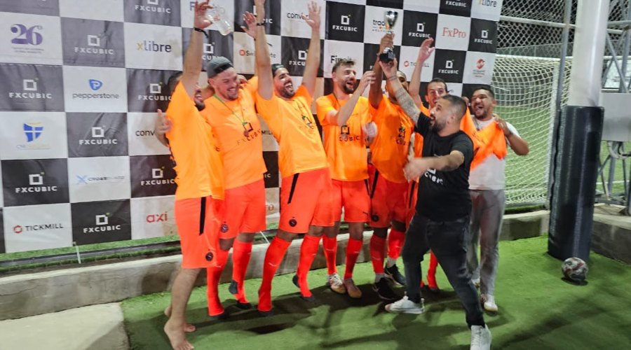 “国标”出台！中小学生午休课桌椅更舒适、安全、耐用